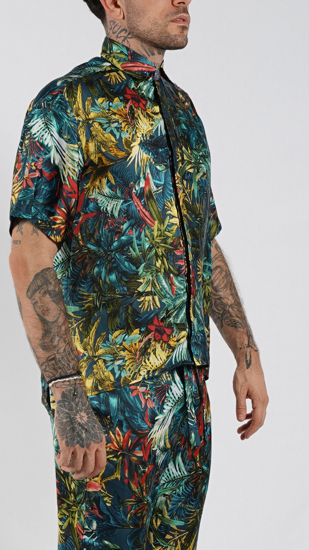 Tropical Jungle Paradise