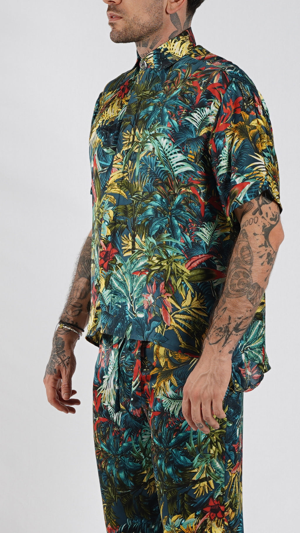 Tropical Jungle Paradise